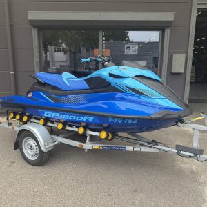Yamaha GP HO 2023 met Pega trailer / 9 uur gevaren