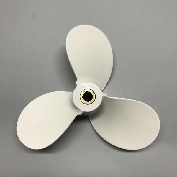 647-45941-00-00 Yamaha PROPELLER (3X9-1/4 X9-1/4 -C)