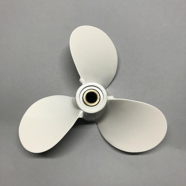 6E0-45941-09-00 Yamaha PROPELLER (AL 3X7-1/2"X8"-B)