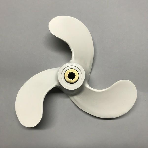 6E0-45949-00-00 Yamaha PROPELLER (3X7-1/4 X6-1/2 -BA)