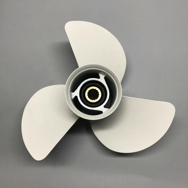 6E5-45949-00-00 Yamaha PROPELLER (3X13-5/8"X13"-K)