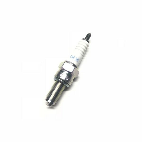 94701-00411-00 Yamaha PLUG, SPARK (CR8E)